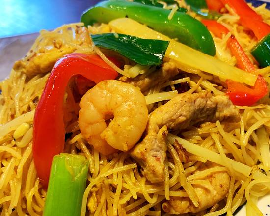 118. 星洲炒米 Nouille de riz sauté style singapore Stir-Fried Rice Noodle Singapore Style